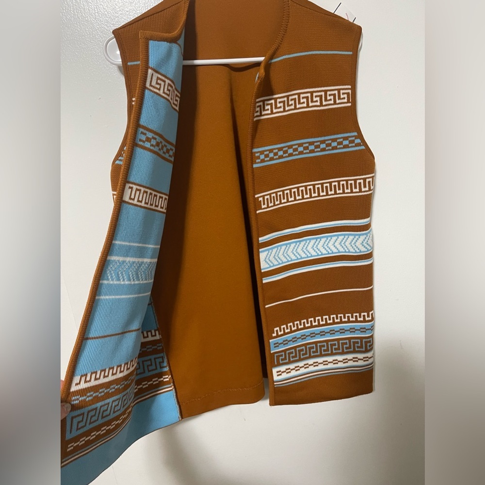 Int.Ladies Garment union made vest - Picture 2 of 4